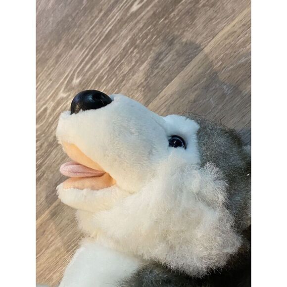 Build A Bear  Gray Wolf Dog Plush 17”  Retired Blue Eyes - Picture 8 of 12